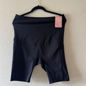 Maternity”, “Pregnancy Short